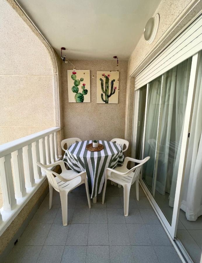 Torreviejaplace Bagian luar foto