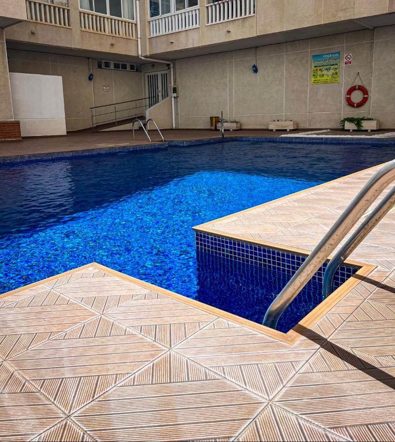 Torreviejaplace Bagian luar foto
